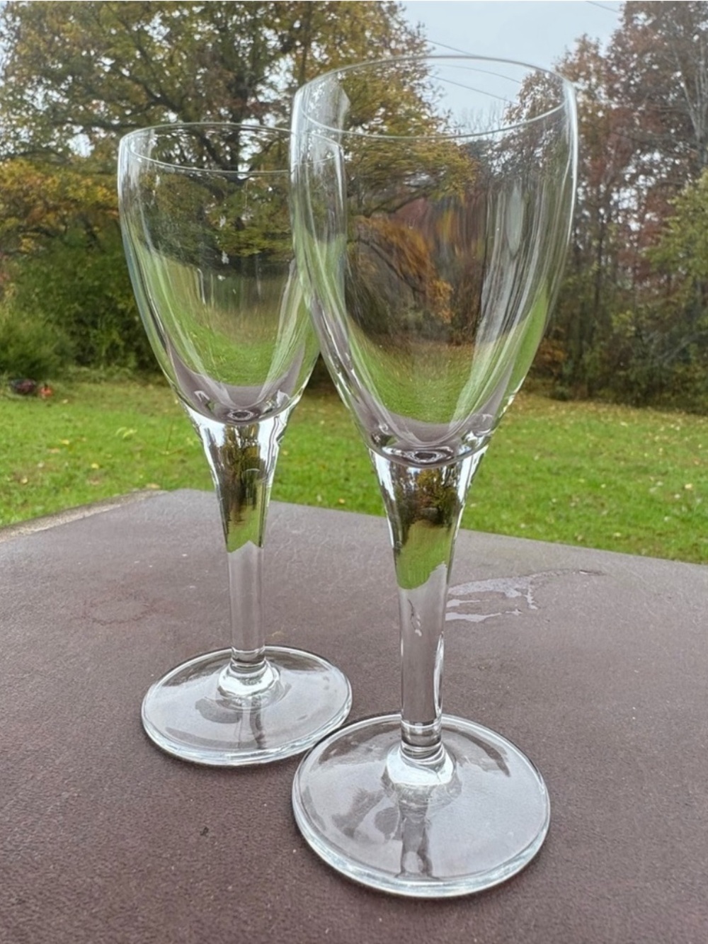 SET OF TWO VINTAGE CORDIAL GLASSES
